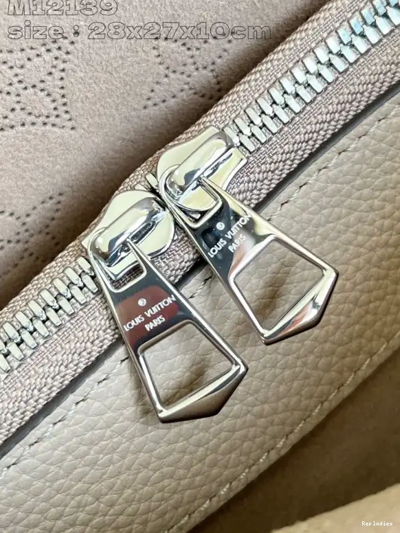 Cheap VUITTON LOUIS Flore-28*27*10CM 0515